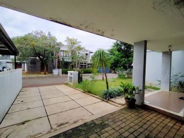 Town House di Cilandak dg Taman & Kondisi Furnished HSE-A0478