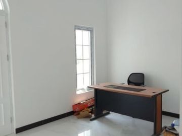 Town house exclusive terdekat exit toll cipayung bebas banjir