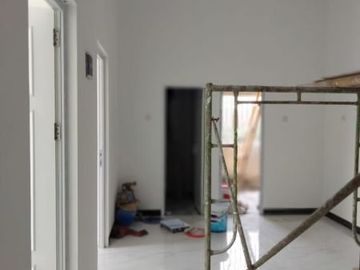Town house exclusive terdekat exit toll cipayung bebas banjir