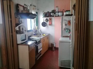 VENTA Villa Ballester Ph a 2 cuadras de estacion Malaver