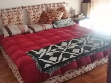 VENTA Villa Ballester Ph a 2 cuadras de estacion Malaver