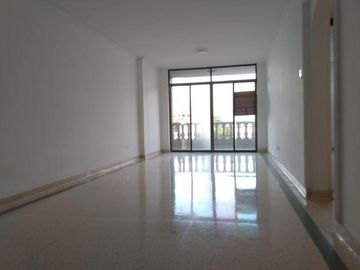 apartamento en venta en altos de riomar. Cod V3817