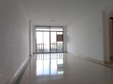 apartamento en venta en altos de riomar. Cod V3817
