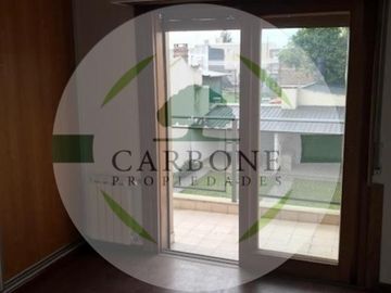 DUPLEX A ESTRENAR EN VENTA.  JARDÍN, COCHERA, BALCÓN. CAVIA 3500