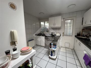 Casa en venta de 5 dorm. en Peñalolén