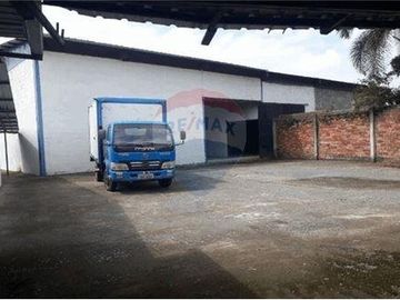 VENDO BODEGA/OFICINAS KM 5 VIA MILAGRO NARANJITO