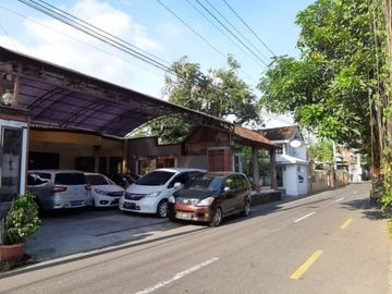 Wisma 20 Kamar di Kawasan Turis Asing Tirtodipuran