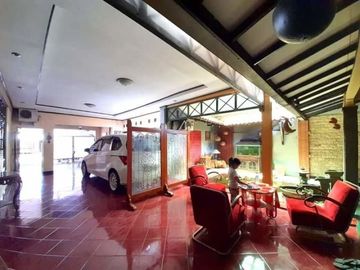 Wisma 20 Kamar di Kawasan Turis Asing Tirtodipuran