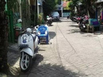 Jual murah harga hancur *Rumah dukuh kupang timur Surabaya*