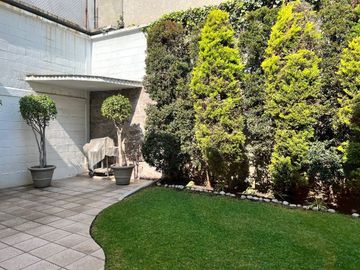 Casa en venta en Lomas Hipódromo
