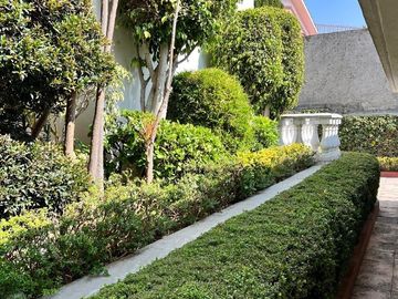 Casa en venta en Lomas Hipódromo