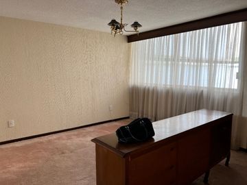 Casa en venta en Lomas Hipódromo