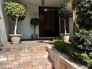 Casa en venta en Lomas Hipódromo