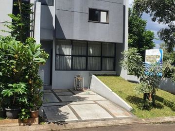 Dijual Rumah The 64 @Upperhouse Pondok Cabe New Launching Lokasi Bagus Nyaman Strategis