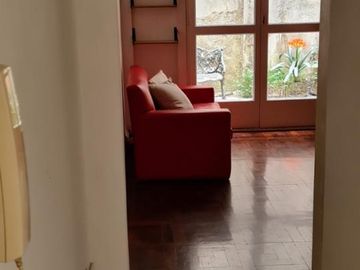 VENTA DEPTO. 1 AMB. C/  entrepiso y patio  BELGRANO -BARRANCAS   OPORTUNIDAD