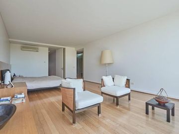 Casa / residencia 5 ambientes en venta - Barrio Parque