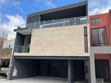 Casa en Venta en Cumbres Elite Premier en Garcia
