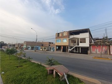 VILLA EL SALVADOR - VENTA CASA EN AVENIDA PRINCIPAL - REA 140 m2