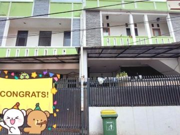 Rumah kost kosan ful penyewa dengan luas 1489m2 Tanah Abang Jakarta Pusat