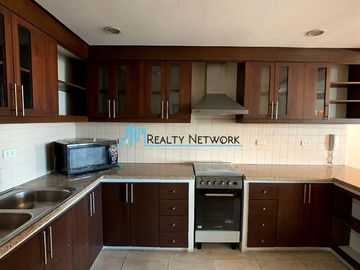 3 Bedroom in Park Tower 2 Cebu Business Park