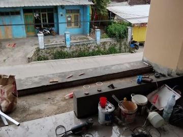 Rumah 2 lantai harga terjangkau bisa KPR