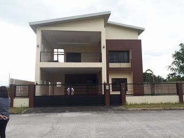Unique 2 Storey House and Lot for Sale with 3 Bedroom in Ang