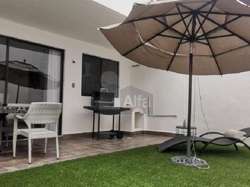 Casa en Venta en  Fracc. Bosques El Dorado Elite, León, Gto  Modelo Maple