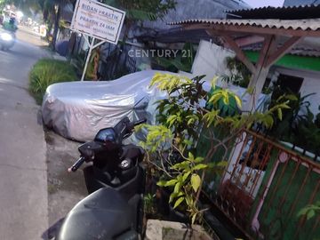 Di Jual Rumah Pinggir Jalan  Besar Di Perumnas Wisma Asri Bekasi