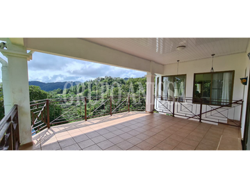 Oportunidad! Se vende casa en Altos del Maria Cod. 3185427