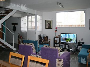Casa 4 ambientes en venta en Parque Leloir