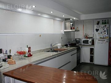 Casa 4 ambientes en venta en Parque Leloir
