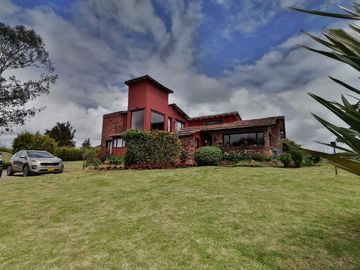 casa campestre en venta en la calera. Cod V11985