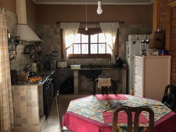 Casa en venta en Wilde Centro