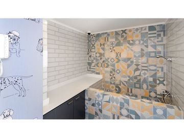 Metro Parque Almagro, 2 dormitorios, 2 baños
