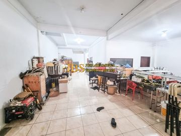 Dijual Ruko Kondisi Siap Huni Furnished Gandeng Komplek Aksara Baru