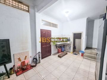 Dijual Ruko Kondisi Siap Huni Furnished Gandeng Komplek Aksara Baru