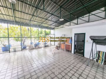 Dijual Ruko Kondisi Siap Huni Furnished Gandeng Komplek Aksara Baru