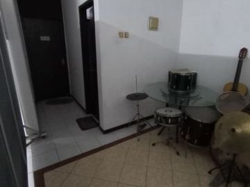 Rumah Dijual & Disewakan Lokasi di Rungkut Mapan Barat, Surabaya
