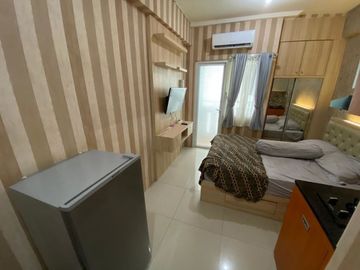 Apartemen green pramuka type studio bulanan full furnished