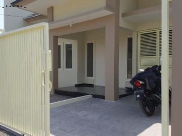 Rumah Pondok Buana Sidoarjo Carport 1 mobil