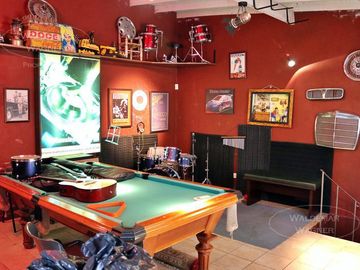 Casa 6 ambientes con cine - San Fernando