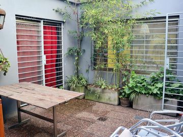 Casa 6 ambientes con cine - San Fernando