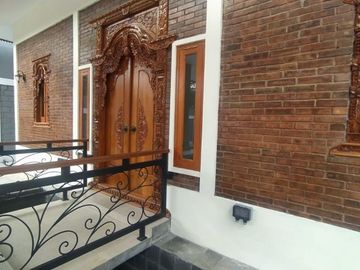 Dijual Rumah Premium di lingkungan Asri Prambanan