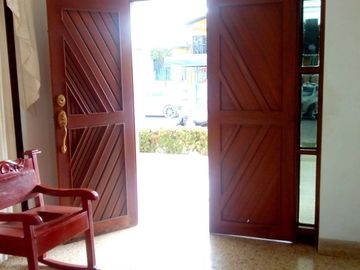 CASA EN VENTA BARRIO LA CASTELLANA |5078