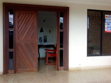 CASA EN VENTA BARRIO LA CASTELLANA |5078