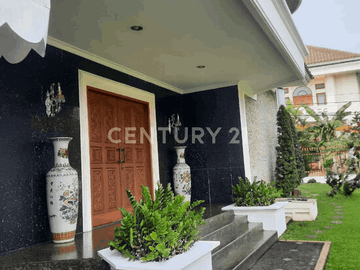 Rumah Bagus Classic Style Di Di Pondok Kelapa Jakarta Timur S7509