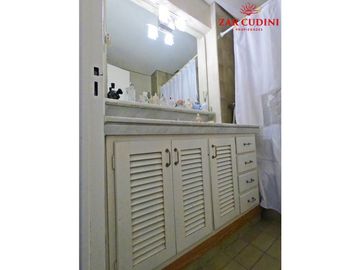 VENTA PINAMAR CENTRO DEPARTAMENTO 3 AMBIENTES