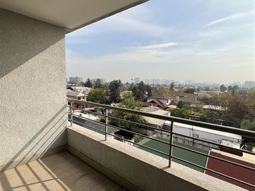 Se vende hermoso y amplio dpto 3h,2b,1E, La Florida.