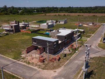 Duplex - Ibarlucea