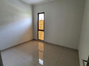 Rumah Cantik di Cluster Burgundy Summarecon Bekasi